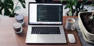 programowanie komputer praca