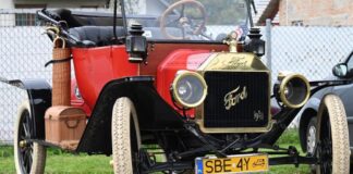 zabytkowe samochody zabelkow