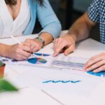 Negatywne nastroje dominują wśród małych i średnich przedsiębiorstw rozmowa porada statystyki praca