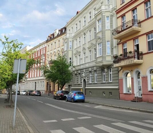 Sukces raciborzan w walce z betonozą. Więcej zieleni na ul. Staszica raciborz staszica