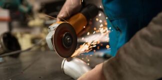 praca fabryka zaklad