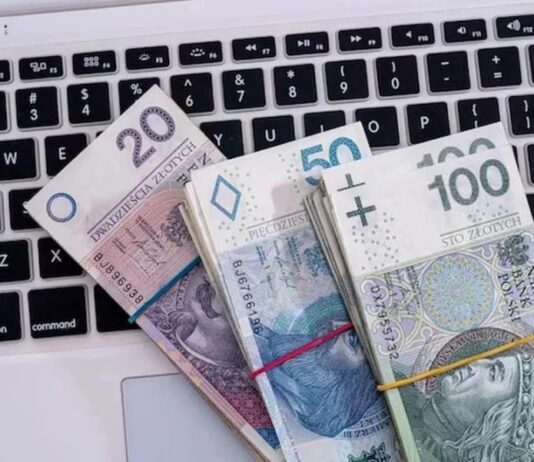 Premia wygrywa z innymi dodatkami. Czego oczekujemy od pracodawców? pieniadze