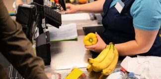 sklep kasjer praca market