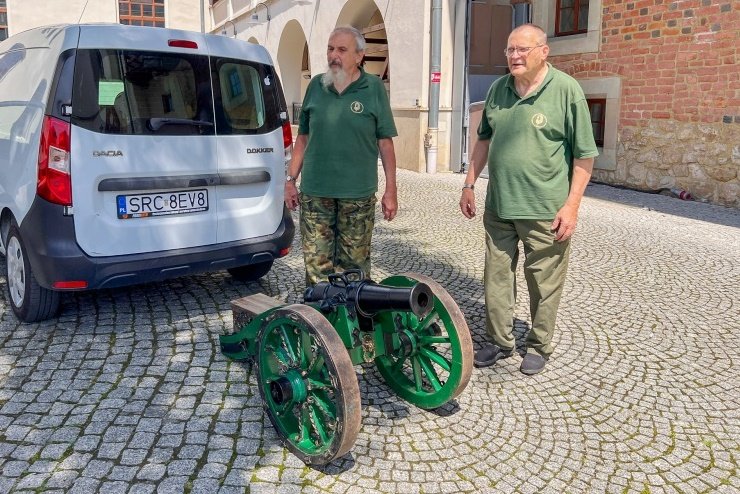 armata ofka w raciborzu