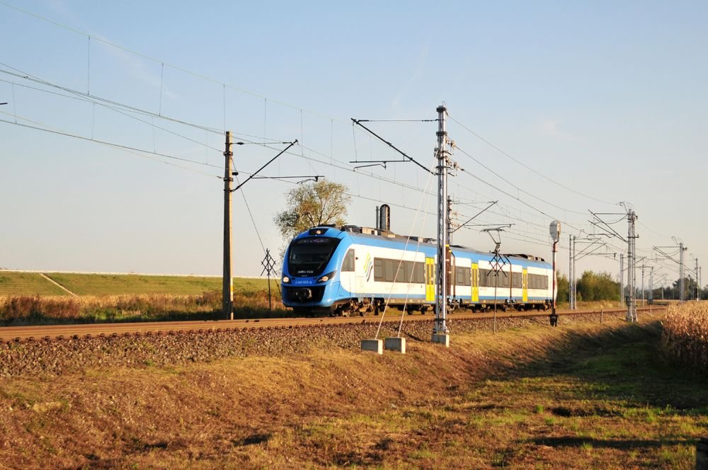 koleje slaskie newag impuls raciborz