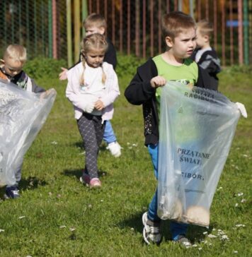 Młodzi raciborzanie na straży czystej Ziemi