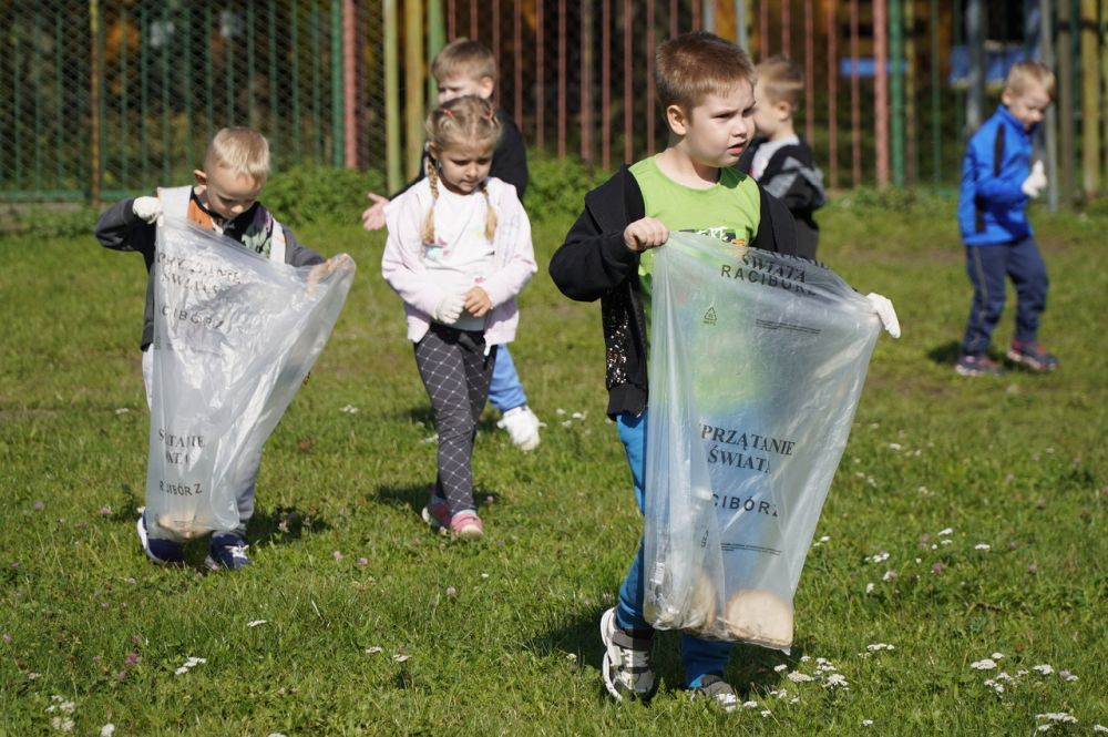 Młodzi raciborzanie na straży czystej Ziemi