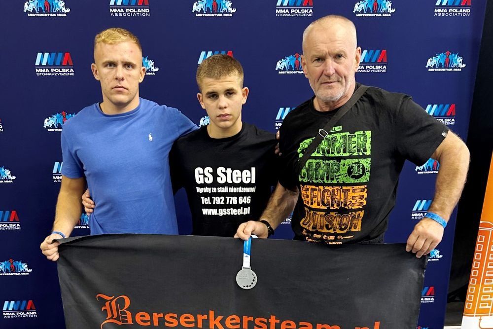 Berserkers Team Racibórz ze srebrnym medalem z Mistrzostw MMA Polska