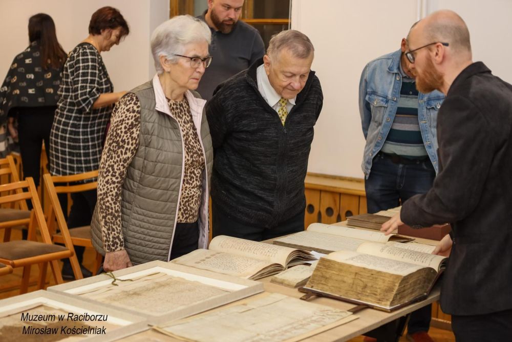 O rękopisach jako świadkach historii w raciborskim muzeum