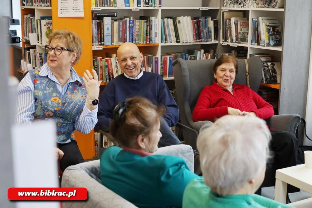 Świąteczna Kawiarenka Seniora w raciborskiej bibliotece