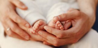 dziecko matka rodzic