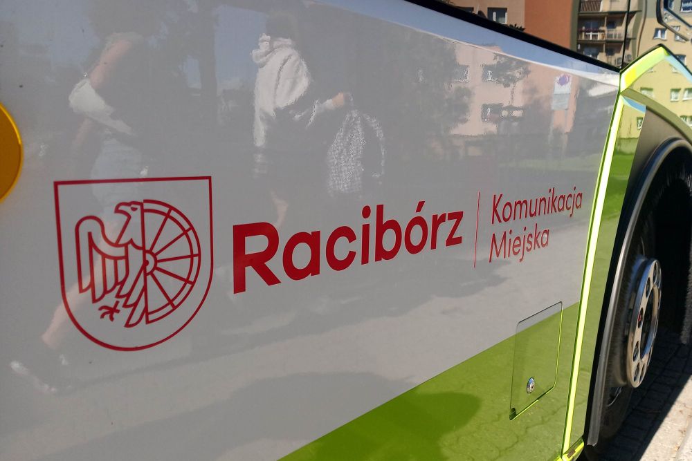 autobus pk raciborz