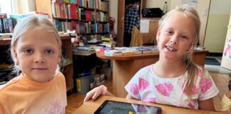 Wakacje z robotami i bajkami Disneya w bibliotece na Ocicach