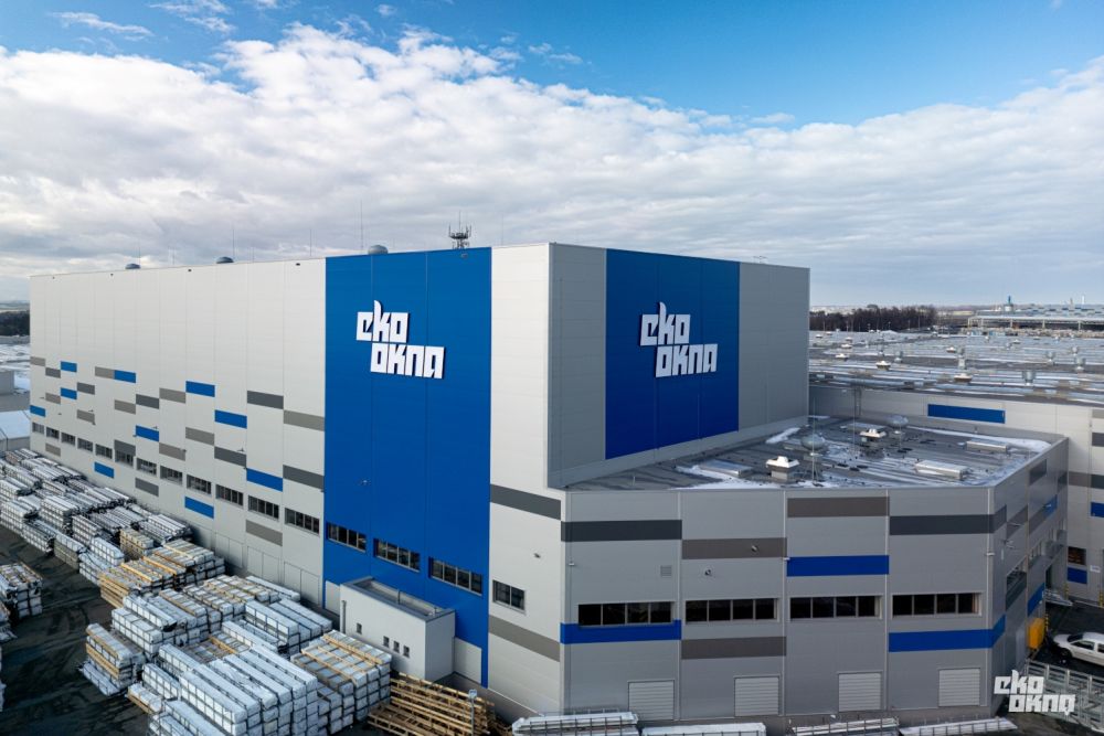 Kontrola po zwolnieniach w Eko-Oknach. PIP wskazał nieprawidłowości