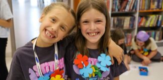 Wakacyjne spotkanie z Lilo i Stitchem w raciborskiej bibliotece