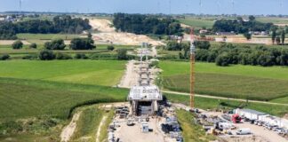 Most międzt Grzegorzowicami a Ciechowicami nabiera kształtów