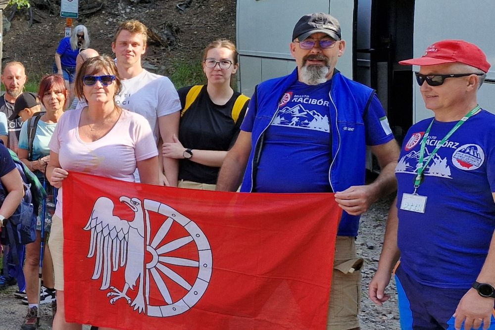 Raciborzanie zdobyli Śnieżnik z PTTK