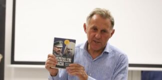 "Woniadełko" i rozmowa o śląskiej tożsamości w raciborskiej bibliotece