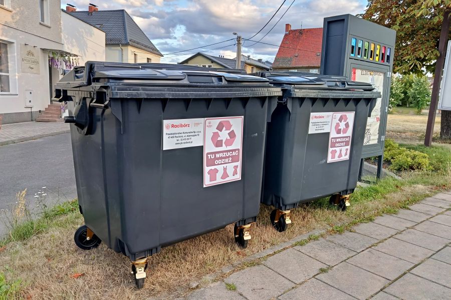 gdzie oddac odziez raciborz pszok