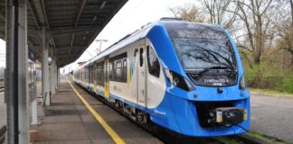 koleje slaskie impuls 2 stacja raciborz