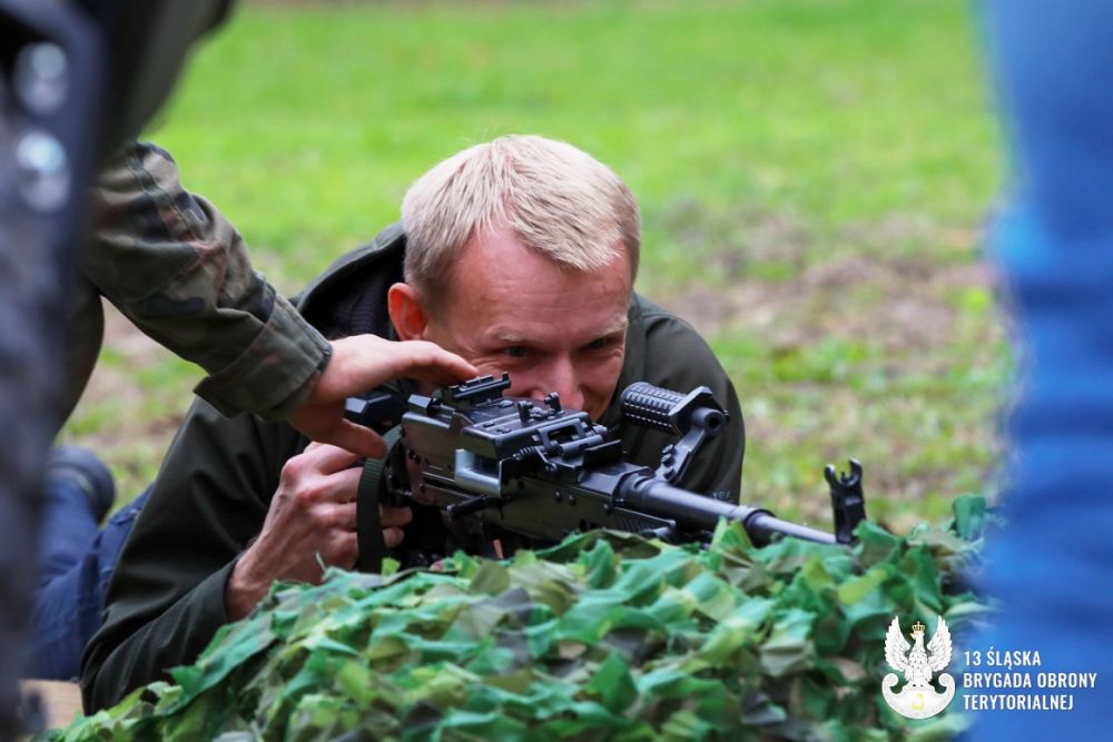 Urzędnicy na szkoleniu obronnym w Kuźni Raciborskiej