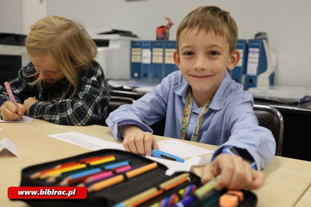 Raciborska biblioteka nagrodziła najpiękniej piszących uczniów