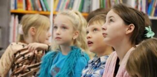 Cukierku, ty łobuzie! Spotkanie z Waldemarem Cichoniem w raciborskiej bibliotece