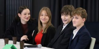 Głos ucznia w szkole. Debata oksfordzka na Stacji Młodych
