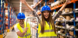 praca przyjazn radosc magazyn