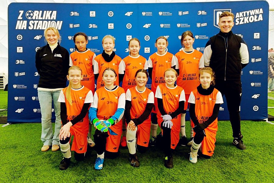 Uczennice ZSP Pogrzebień wśród najlepszych drużyn w Polsce