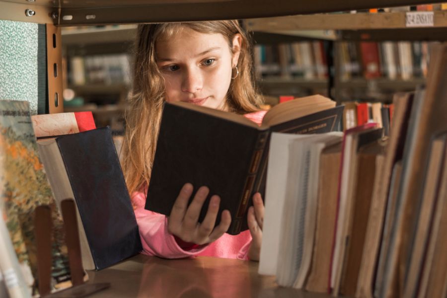 ksiazka biblioteka dziecko