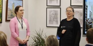 BIBLIOTEKA NIE oGRANICzA Karwina