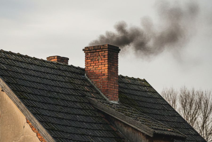 dym smog dach