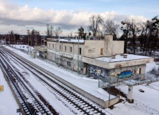 kuznia raciborska dworzec