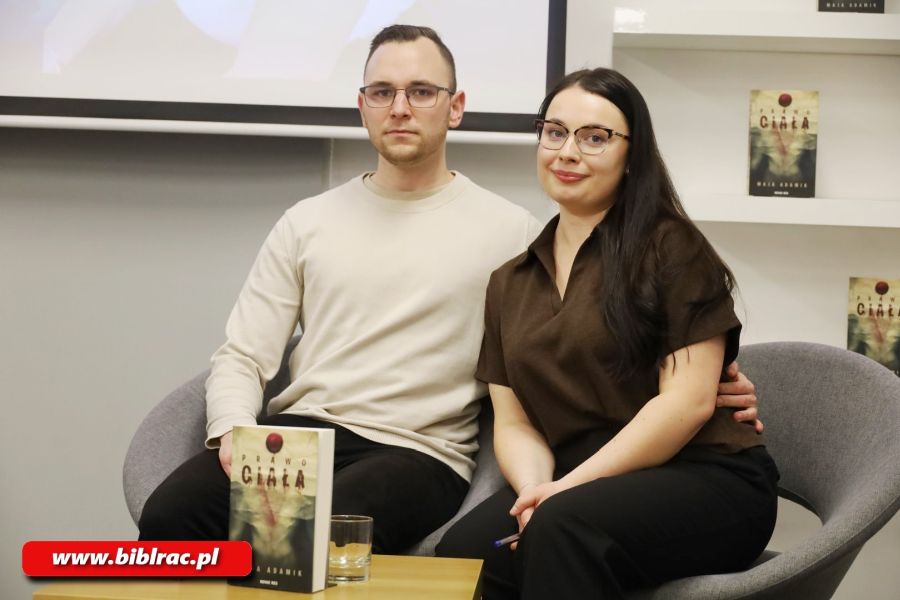 Spotkanie z Mają Adamik w raciborskiej bibliotece