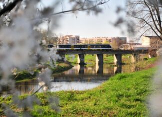 Wiosenna korekta rozkładu jazdy pociągów