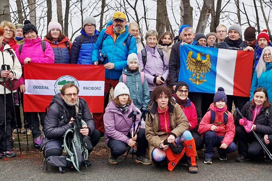 Zimowa wyprawa na Ślężę z PTTK Racibórz