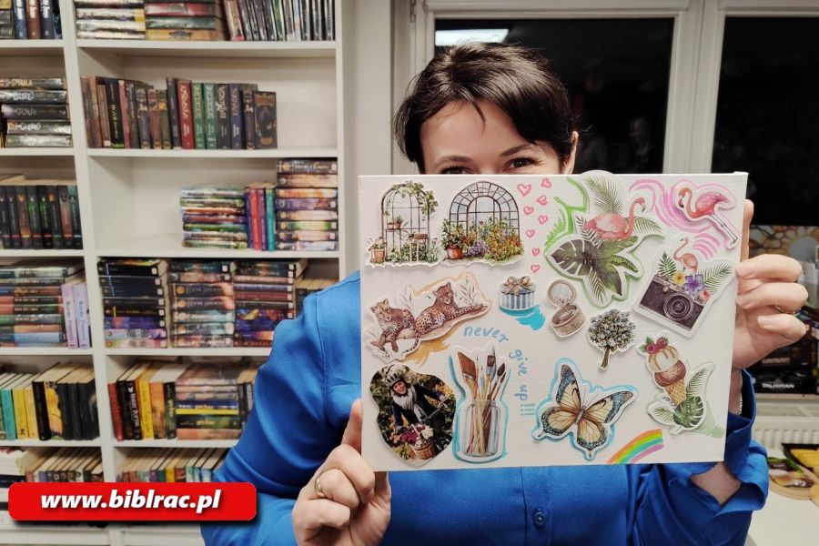 „Mapa Marzeń” w raciborskiej bibliotece. Kobiece warsztaty pełne inspiracji