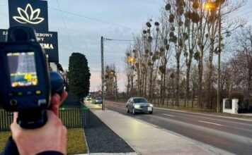 Policyjna akcja „Prędkość” w powiecie raciborskim. Ponad sto mandatów jednego dnia policja raciborz