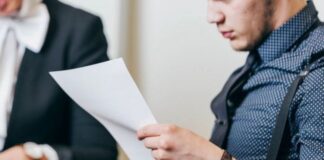 praca biznes kontrola dokumenty