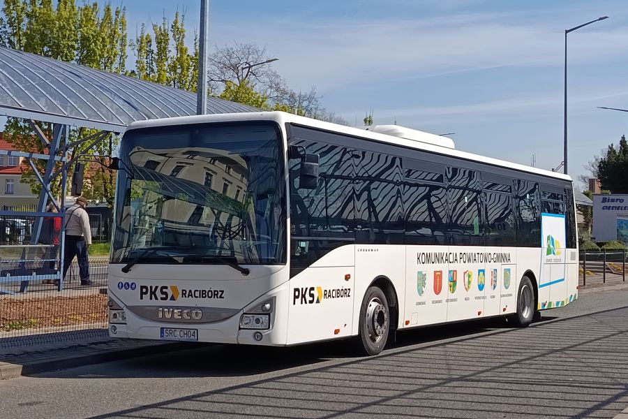 autobus pks raciborz