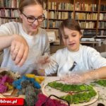 Ceramika i obrazy z mchu. Twórcze zajęcia w raciborskich filiach biblioteki