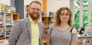 Krzysztof Piersa spotkał się z czytelnikami raciborskiej biblioteki