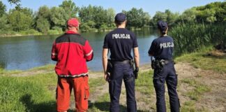 Raciborscy policjanci apelują o ostrożność nad wodą policja wopr raciborz