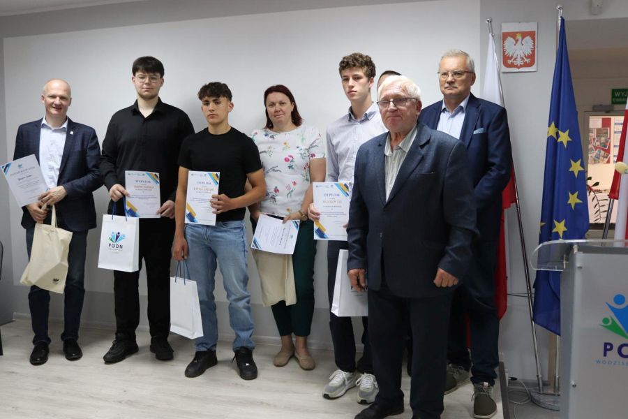 Od zainteresowań do kariery. Gala Konkursów Zawodowych w Wodzisławiu Śląskim wyróżniła najlepszych gala konkursow zawodowych wodzislaw slaski 1