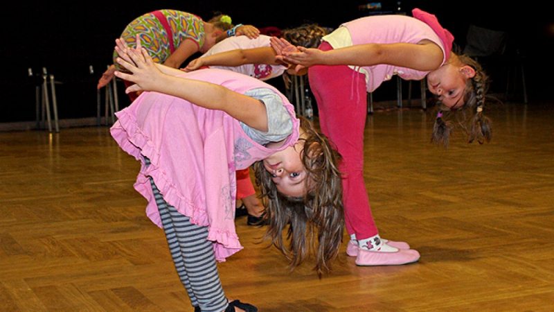 Maluchy tańczą w Raciborskim Centrum Kultury